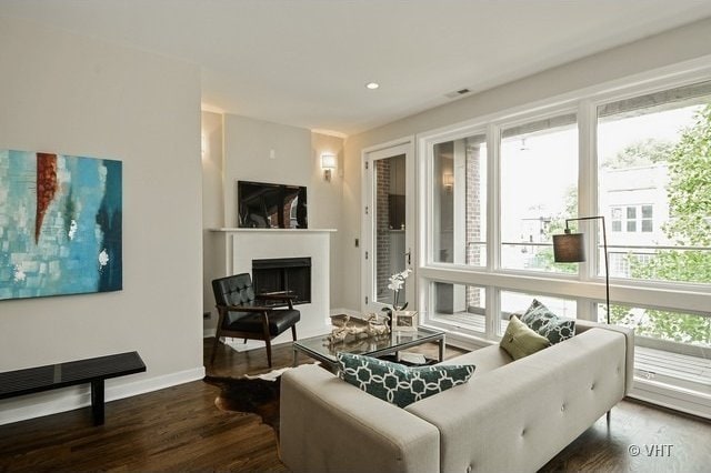 2140 W N Ave Unit 2, Chicago, IL 60647 - photo 8