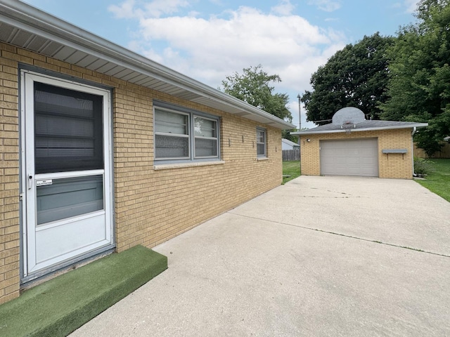 598 Oakhill Rd, Elgin, IL 60120 - photo 16