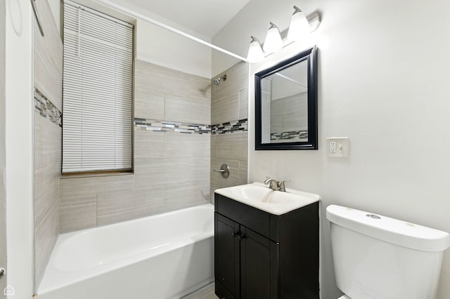 8234 S Exchange Ave, Chicago, IL 60617 - photo 7