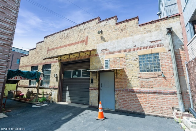 2140 W Irving Park Rd, Chicago, IL 60618 - photo 2