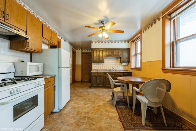 2140 W Irving Park Rd, Chicago, IL 60618 - photo 21