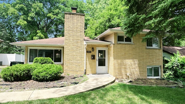 3004 Longfellow Ave, Hazel Crest, IL 60429 - photo 1