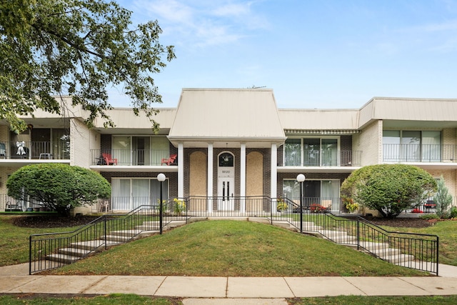 9820 S Karlov Ave Unit D, Oak Lawn, IL 60453 - photo 1