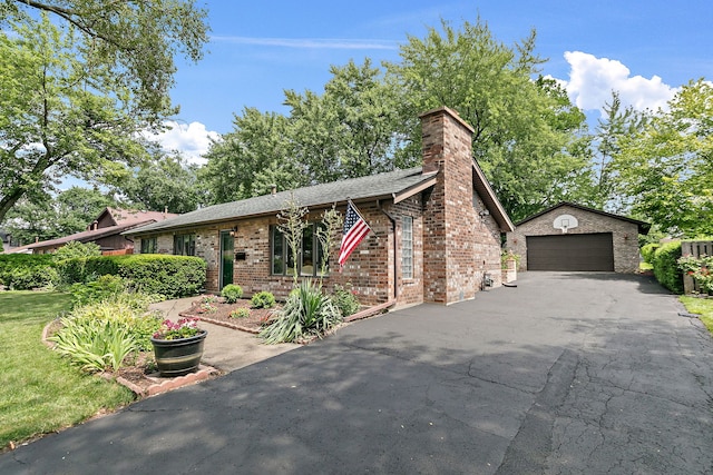 385 Illinois Blvd, Hoffman Estates, IL 60169 - photo 2