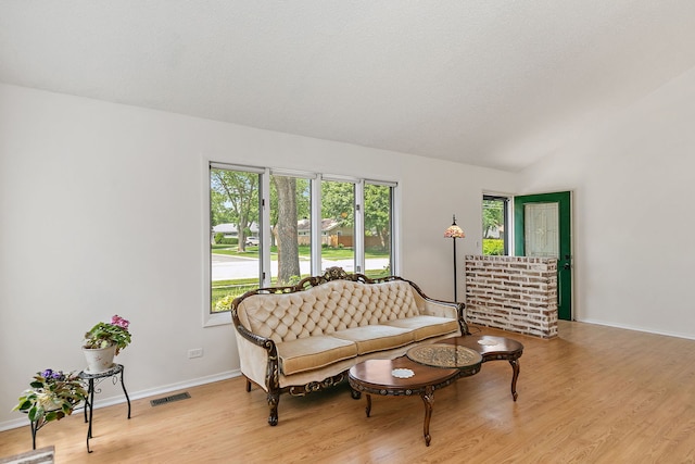385 Illinois Blvd, Hoffman Estates, IL 60169 - photo 4