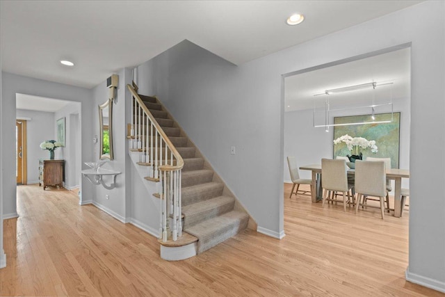 805 Brand Ln, Deerfield, IL 60015 - photo 2