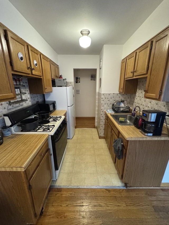 4105 W Cullom Ave Unit 2B, Chicago, IL 60641 - photo 2