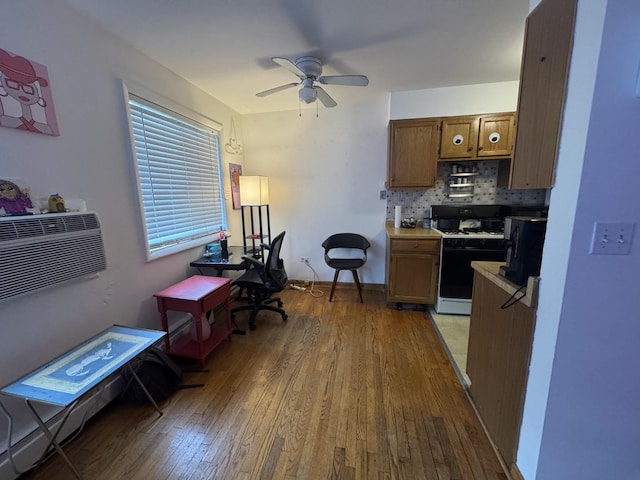4105 W Cullom Ave Unit 2B, Chicago, IL 60641 - photo 3