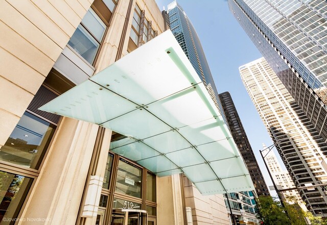 512 N Mcclurg Ct Unit 1509, Chicago, IL 60611 - photo 2