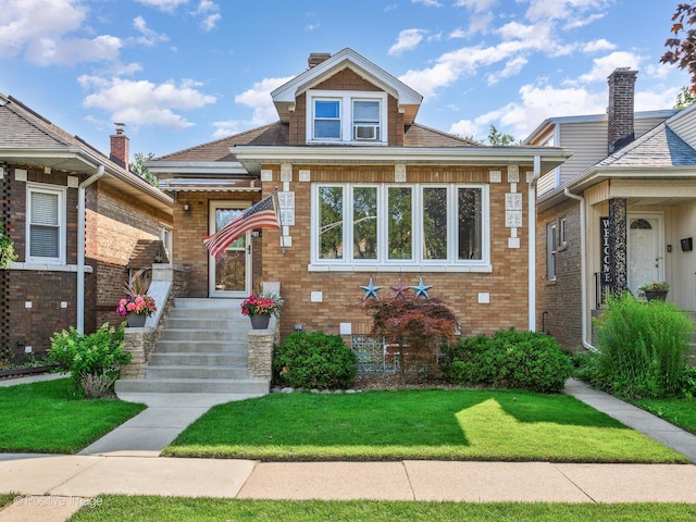 7663 W Sunset Dr, Elmwood Park, IL 60707 - photo 1