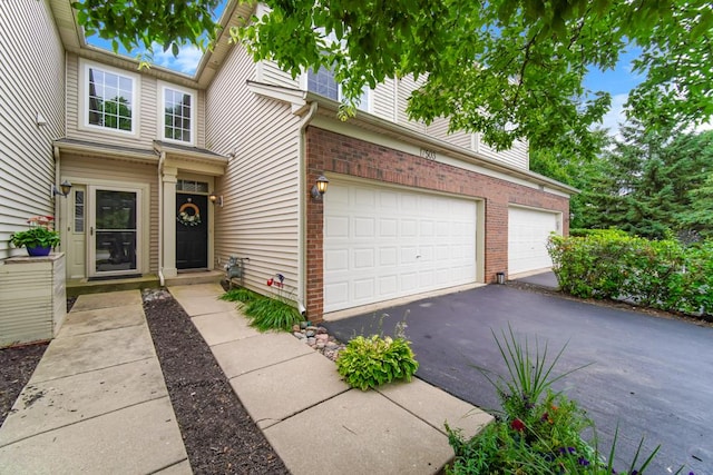 17503 Gilbert Dr, Lockport, IL 60441 - photo 2