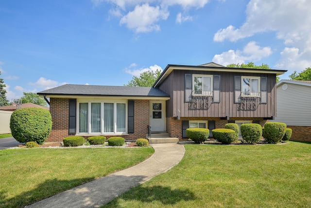 1702 W Stone Ave, Addison, IL 60101 - photo 1