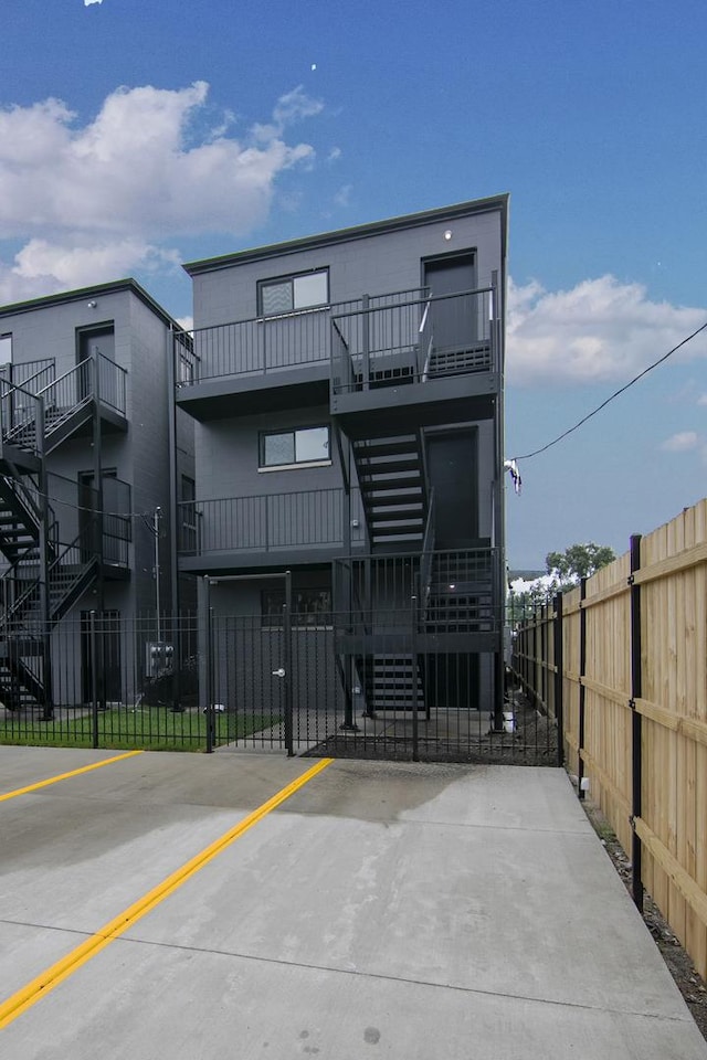 1422 E 66th Pl, Chicago, IL 60637 - photo 21