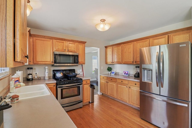3616 Creekside Ct, Winthrop Harbor, IL 60096 - photo 12