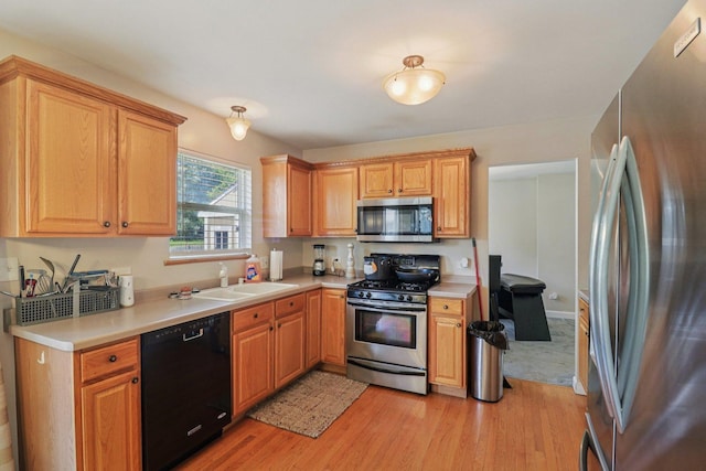 3616 Creekside Ct, Winthrop Harbor, IL 60096 - photo 5