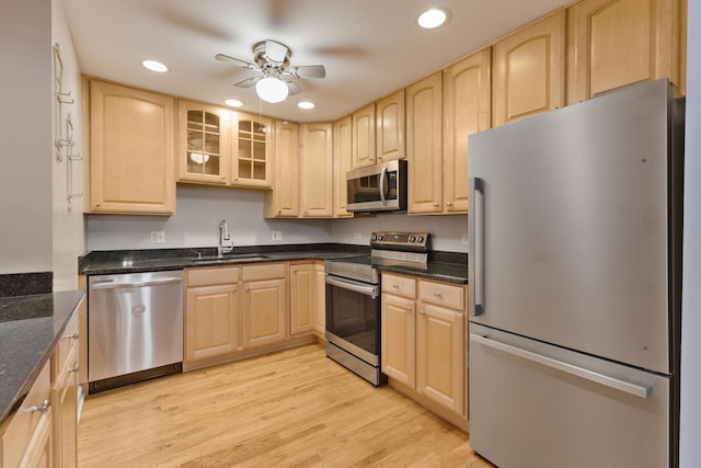 5400 Astor Ln Unit 203, Rolling Meadows, IL 60008 - photo 2