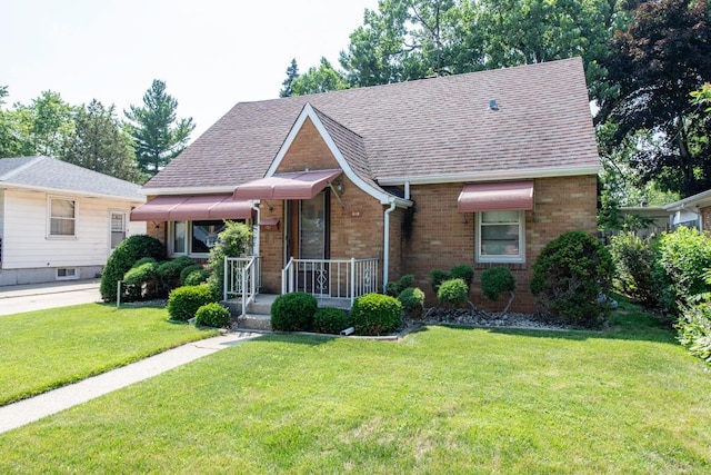 618 N Lewis Ave, Waukegan, IL 60085 - photo 3