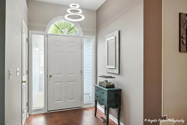 305 S Carriage Trl, Mchenry, IL 60050 - photo 2
