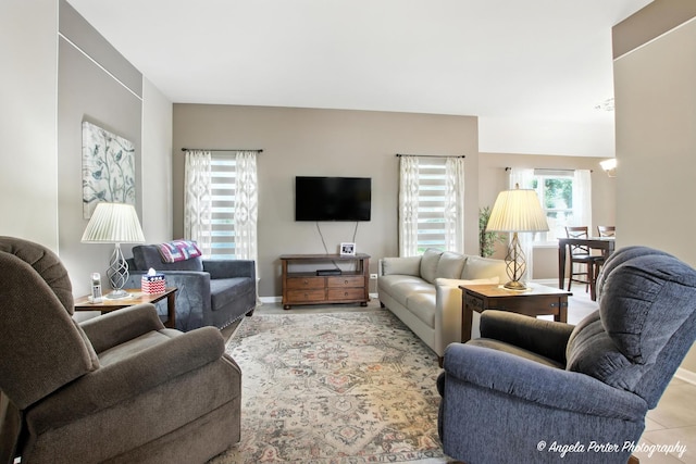 305 S Carriage Trl, Mchenry, IL 60050 - photo 4