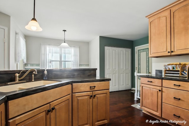 305 S Carriage Trl, Mchenry, IL 60050 - photo 10