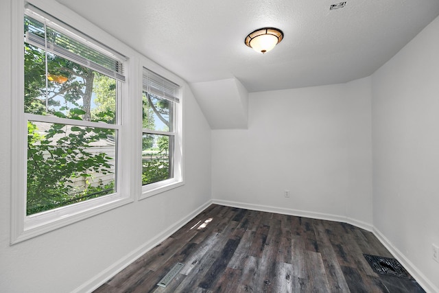 258 W Water St, Kankakee, IL 60901 - photo 7