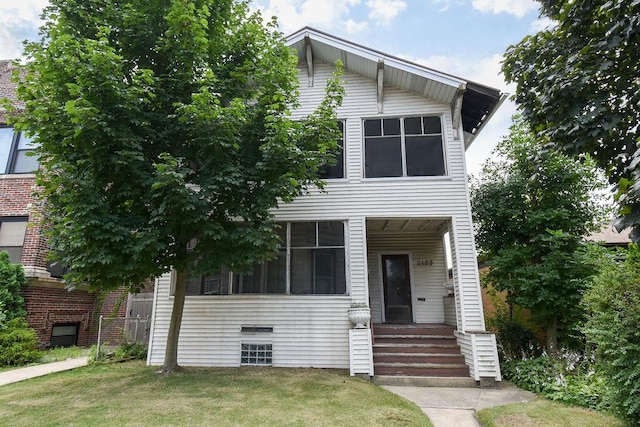 2123 W Touhy Ave, Chicago, IL 60645 - photo 1