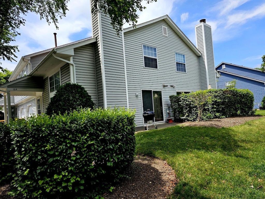 164 Hazelnut Dr Unit 164, Streamwood, IL 60107 - photo 2