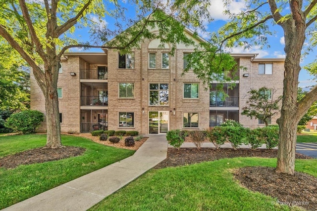 6850 Ridge Point Dr Unit 2C, Oak Forest, IL 60452 - photo 1