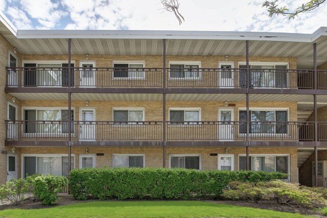 4911 N Harlem Ave Unit 3, Chicago, IL 60656 - photo 1