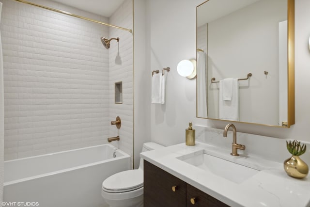 450 N Racine Ave Unit 2, Chicago, IL 60642 - photo 17
