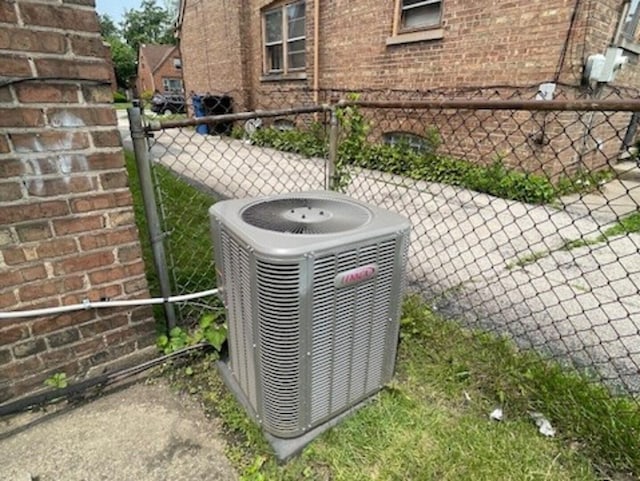 10809 S Sangamon St, Chicago, IL 60643 - photo 3