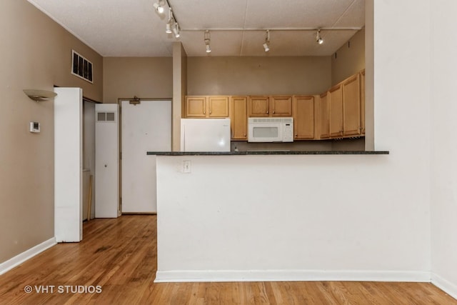 7625 N Eastlake Ter Unit 104, Chicago, IL 60626 - photo 6