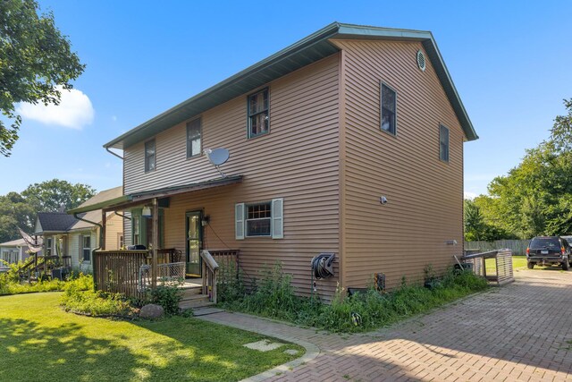 4409 Compton Ave, Rockford, IL 61101 - photo 2