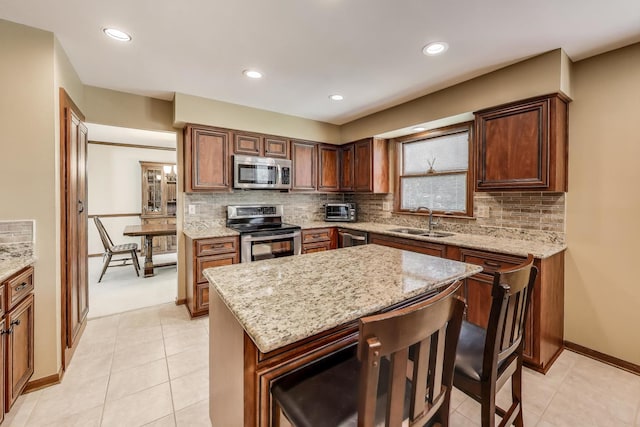 428 W Wilshire Dr, Hoffman Estates, IL 60067 - photo 5