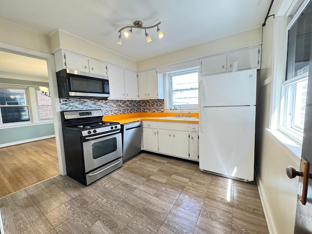 6649 S Karlov Ave, Chicago, IL 60629 - photo 6