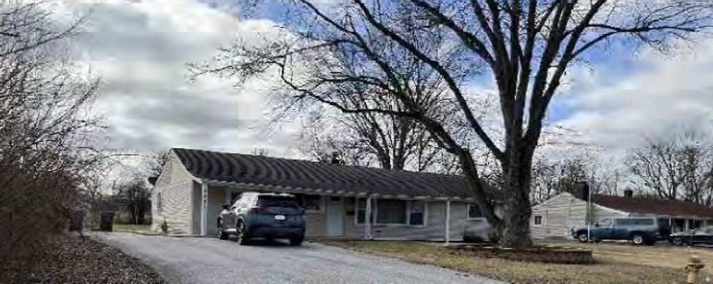 4411 177th Pl, Country Club Hills, IL 60478 - photo 3