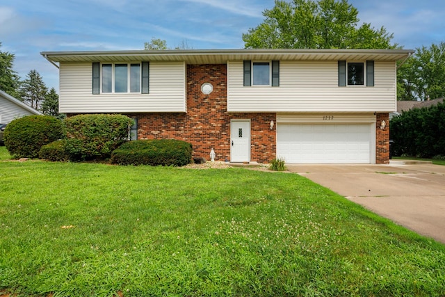 1212 Broadmoor Dr, Bloomington, IL 61704 - photo 40