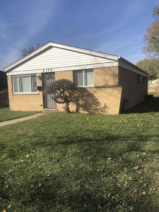 4124 W 136th Pl, Robbins, IL 60472 - photo 1