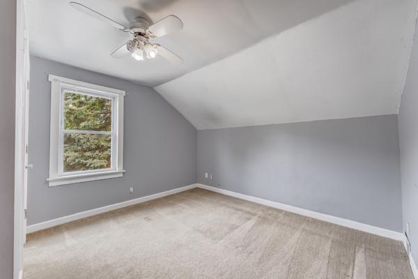 203 E Main St, Carpentersville, IL 60110 - photo 18