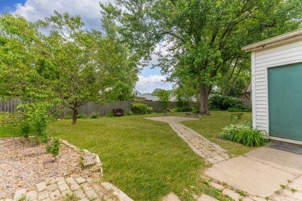 203 E Main St, Carpentersville, IL 60110 - photo 20