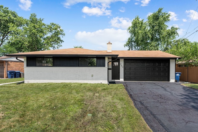 300 Lance Dr, Des Plaines, IL 60016 - photo 1