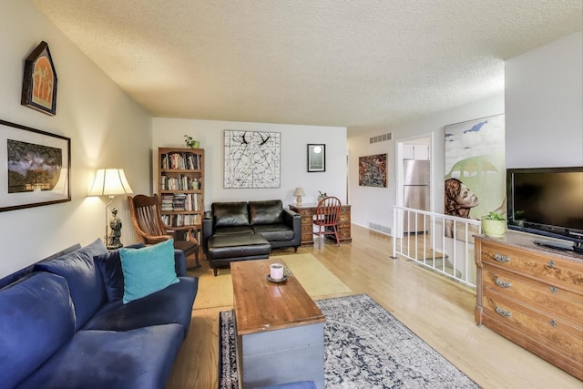 1012 Fargo Blvd, Geneva, IL 60134 - photo 2