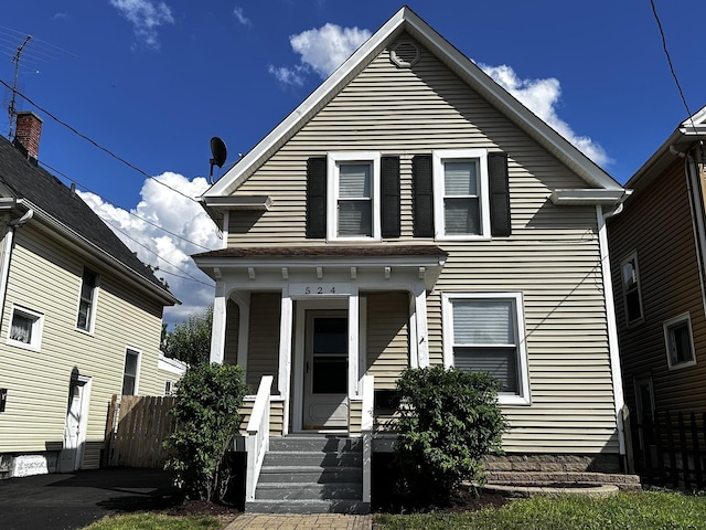 524 Woodlawn Ave, Aurora, IL 60506 - photo 1