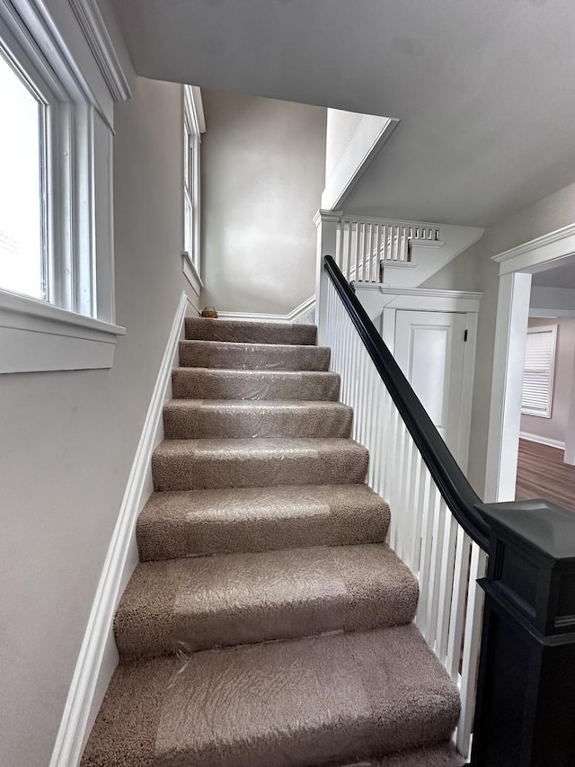 524 Woodlawn Ave, Aurora, IL 60506 - photo 14