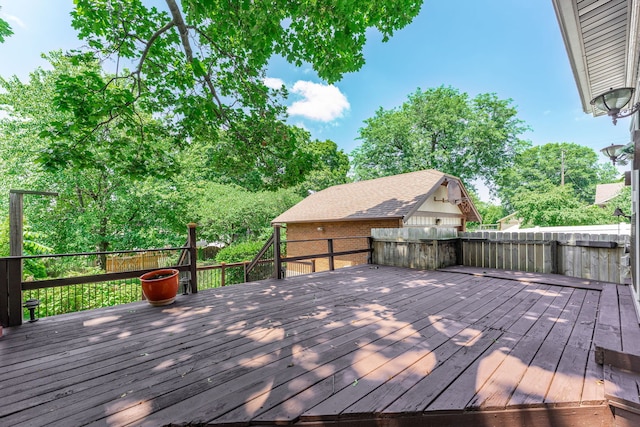 228 N London Ave, Rockford, IL 61107 - photo 2