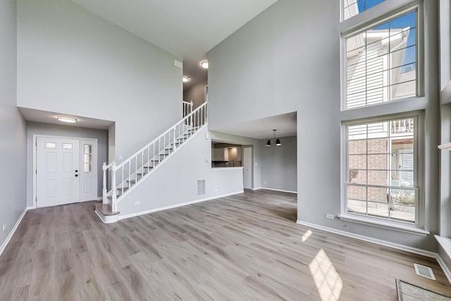 2105 Glasgow Ct, Hanover Park, IL 60133 - photo 3