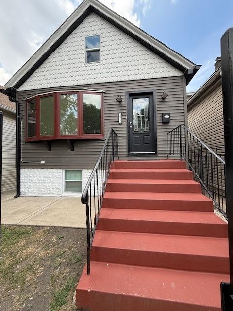 10726 S Mackinaw Ave, Chicago, IL 60617 - photo 1