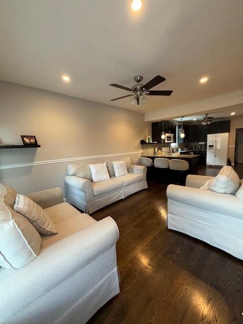 10726 S Mackinaw Ave, Chicago, IL 60617 - photo 4