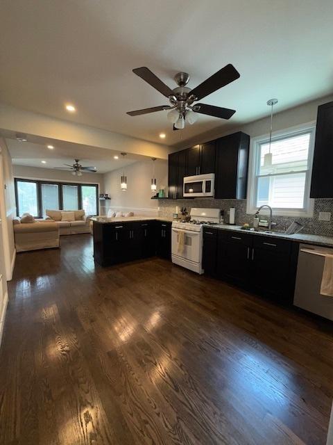 10726 S Mackinaw Ave, Chicago, IL 60617 - photo 8