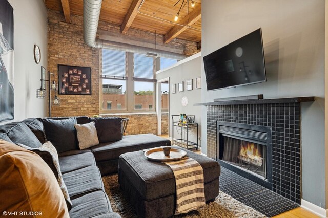 2510 N Wayne Ave Unit 302, Chicago, IL 60614 - photo 5